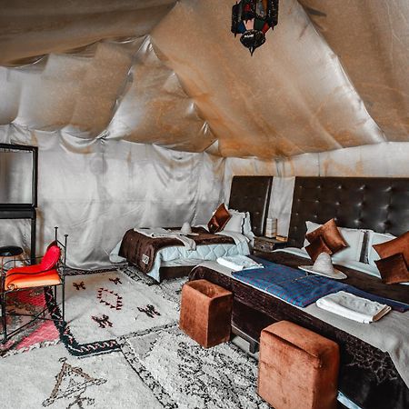 ホテル Family Luxury Glamping メルズーガ エクステリア 写真