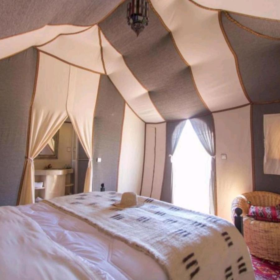 ホテル Family Luxury Glamping メルズーガ エクステリア 写真