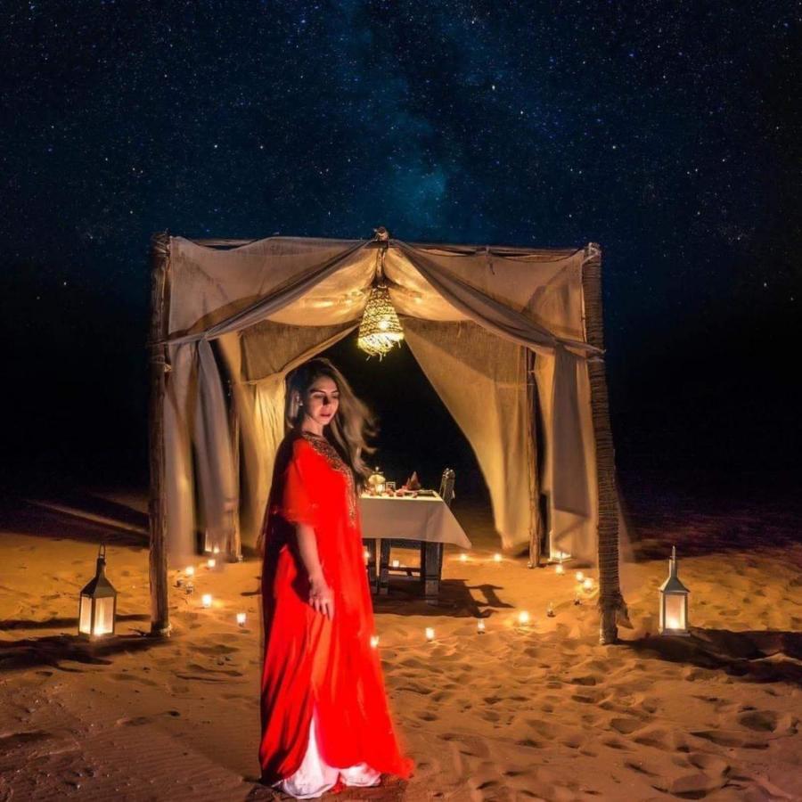 ホテル Family Luxury Glamping メルズーガ エクステリア 写真