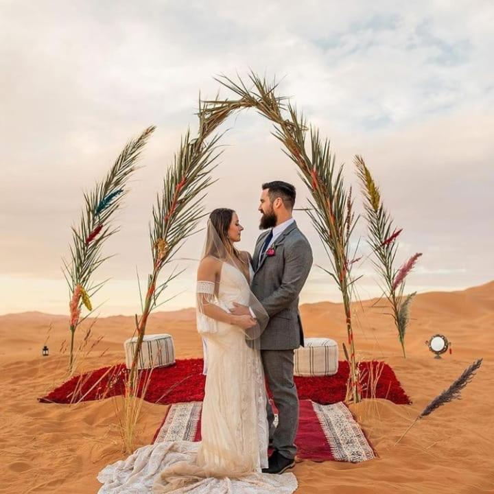 ホテル Family Luxury Glamping メルズーガ エクステリア 写真